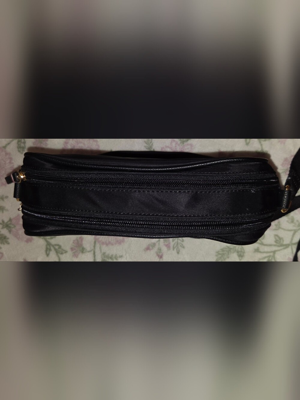 Tommy Hilfiger Black Crossbody Bag - Picture 6 of 6